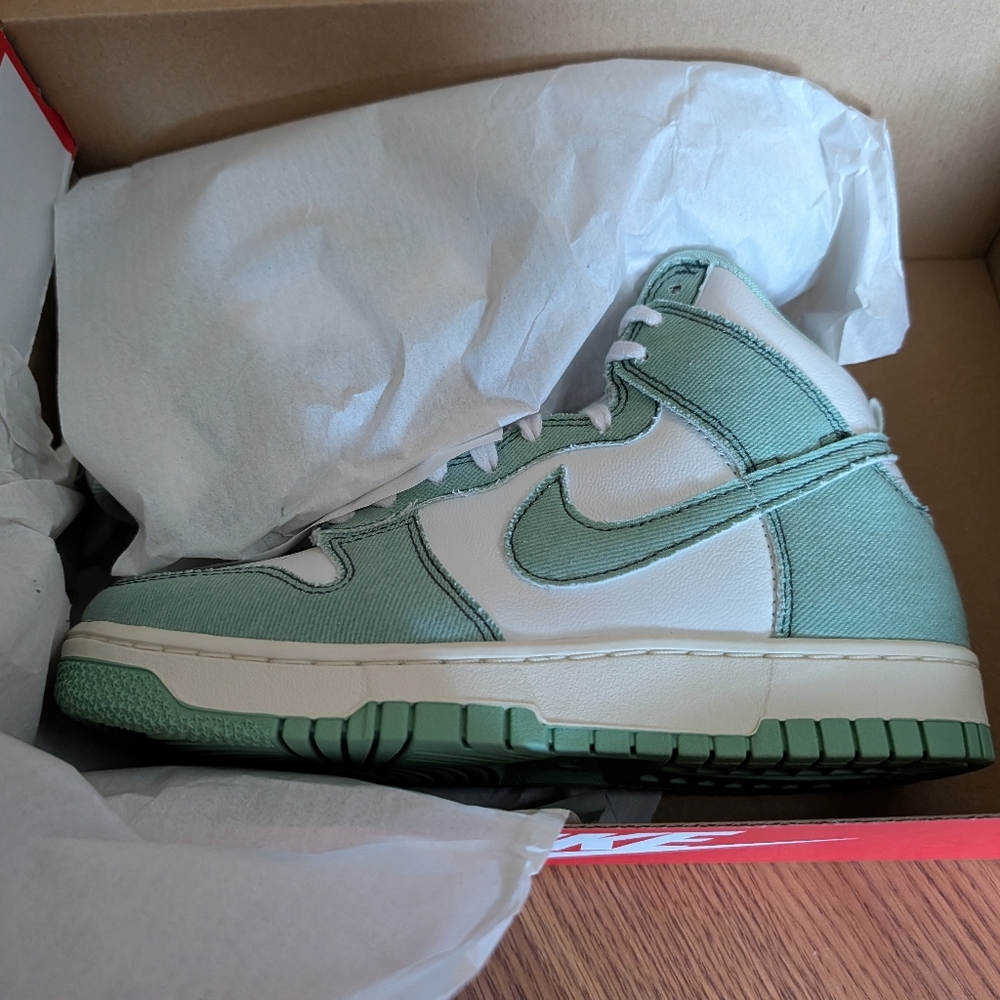 Nike Dunk High 1985